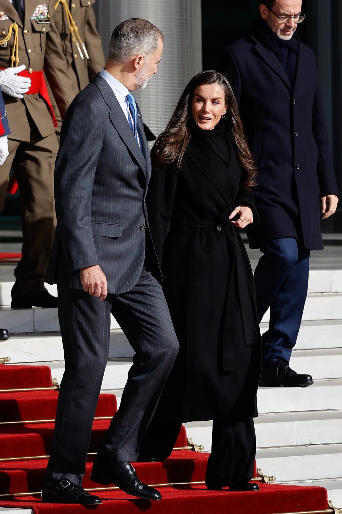 Los abrigos de la Reina Letizia que puedes pedir para Reyes: de Zara a alta costura