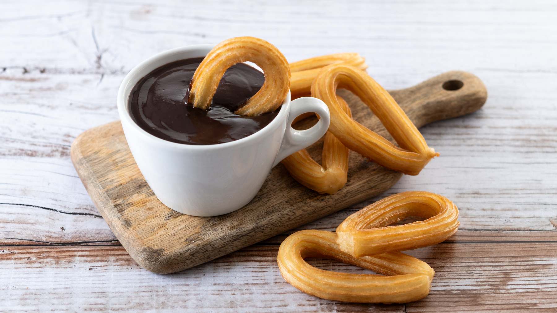 Churros con chocolate: aprobadas (y con nota) estas cafeterías de Madrid