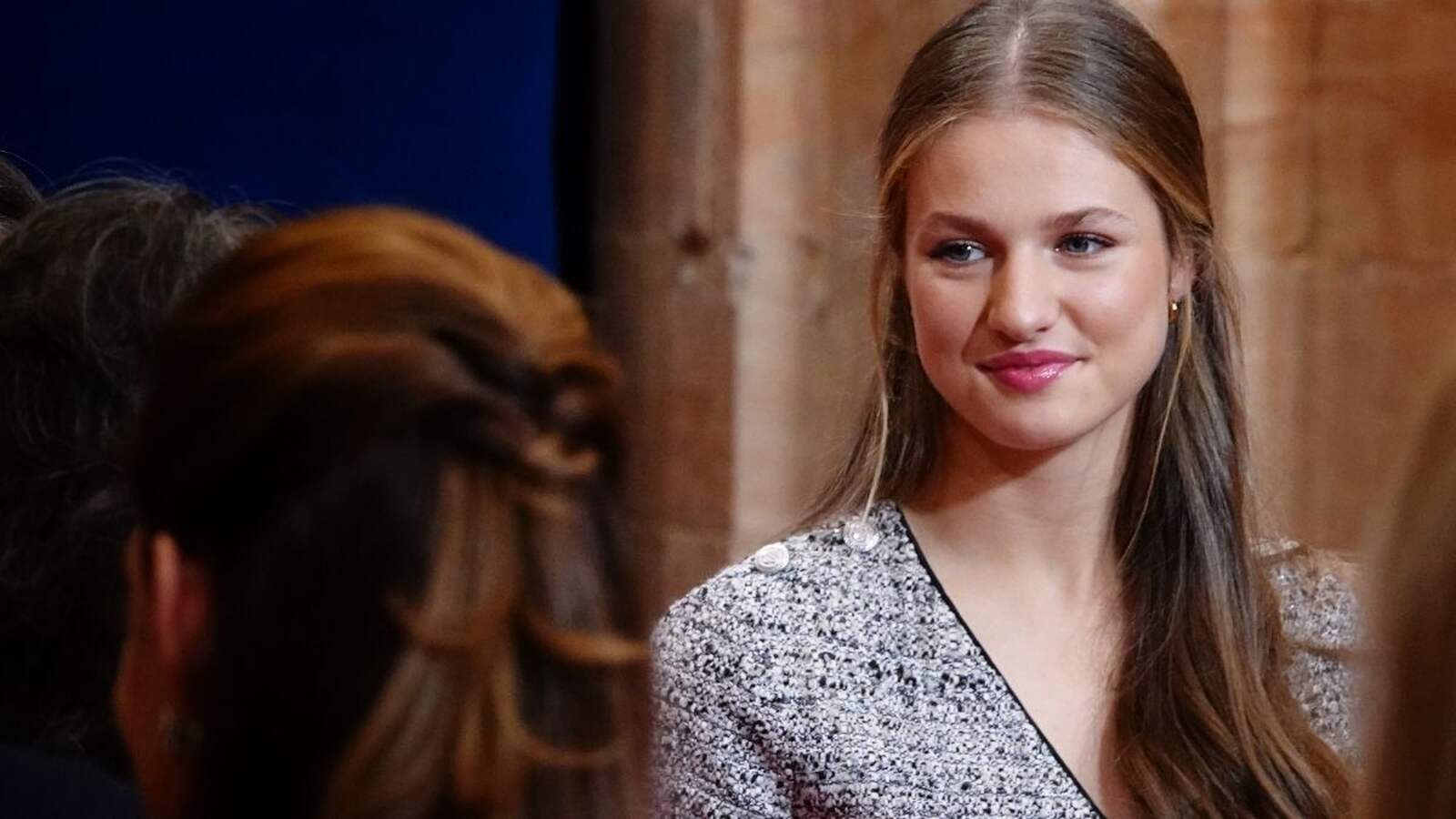 La Princesa Leonor posando ante las cámaras