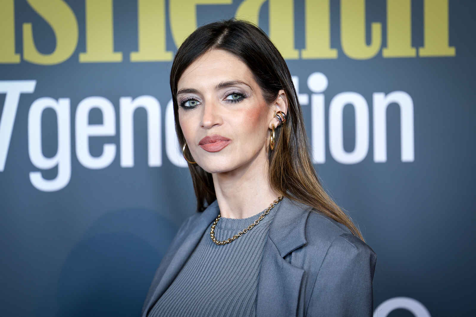 Sara Carbonero posando