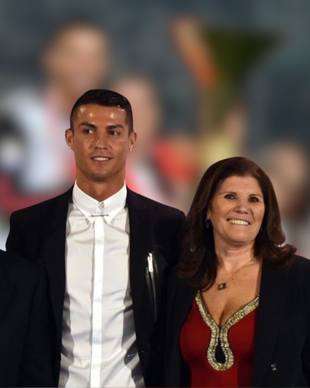 Cristiano Ronaldo posando con su madre