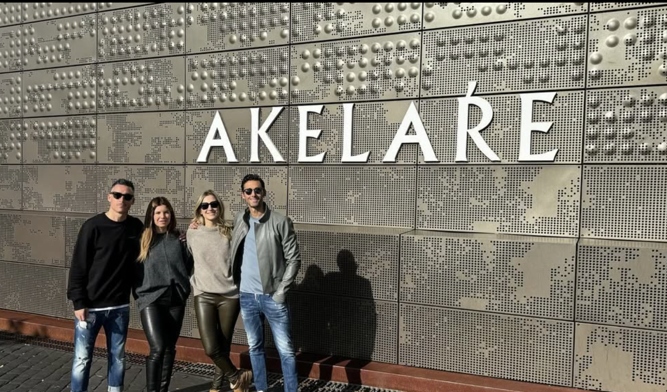 Álvaro Arbeloa posando en Akelarre