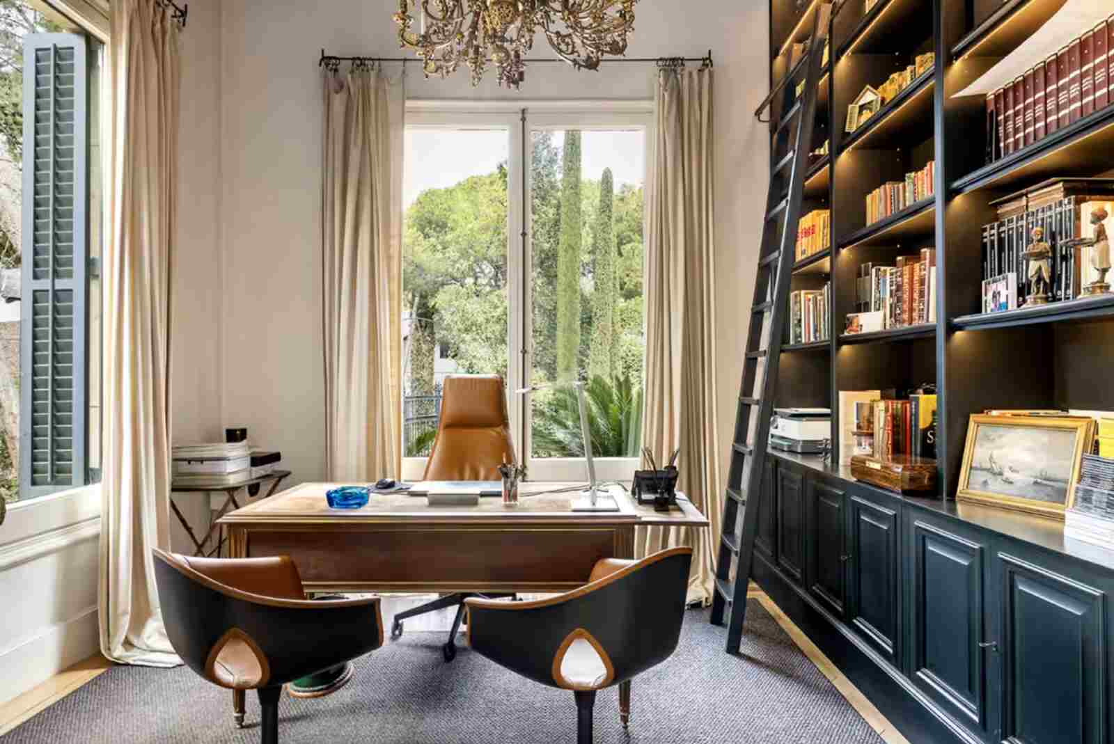 Oficina de la casa de Barcelona