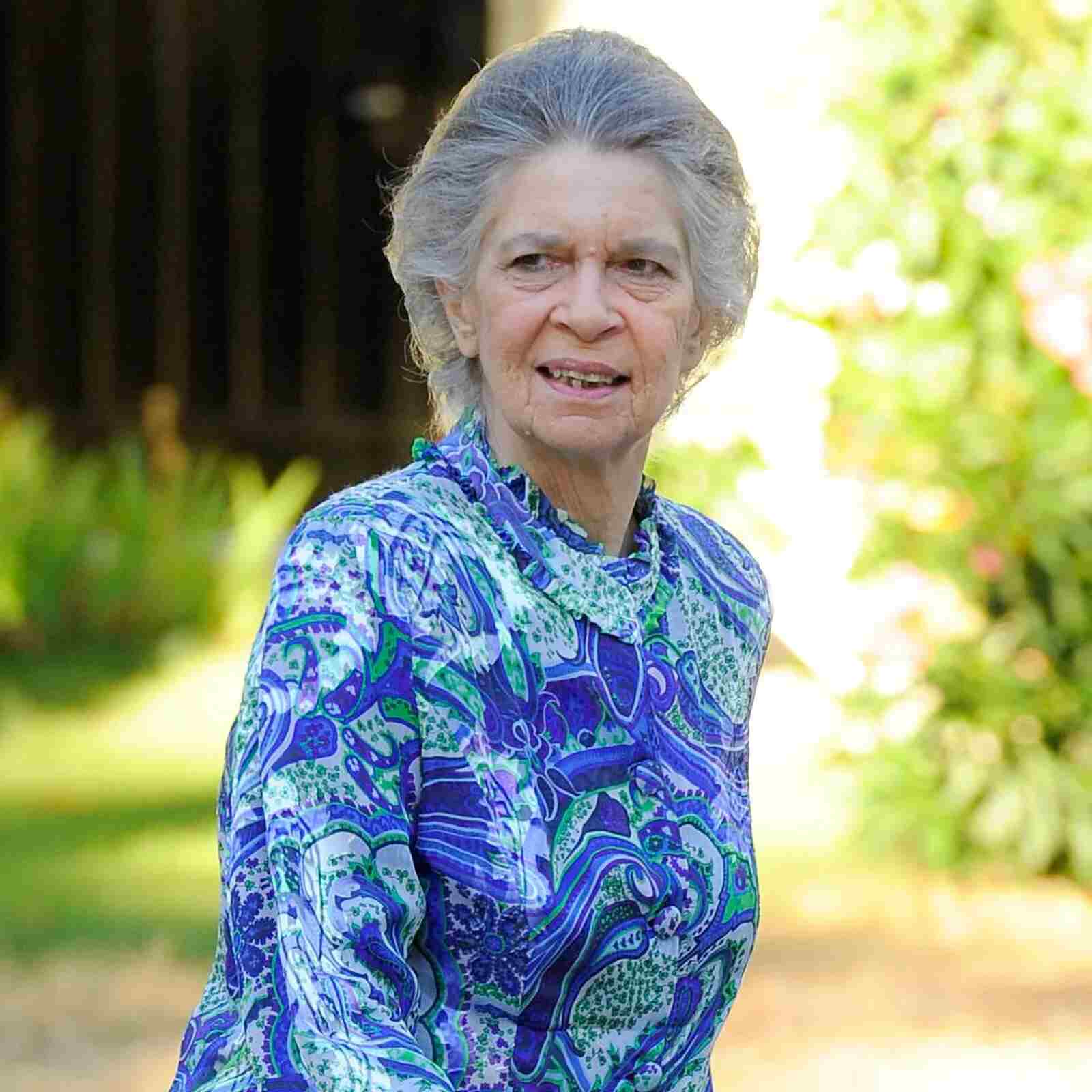 Irene de Grecia posando