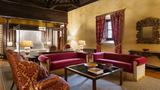 La suite secreta de un antiguo convento en Granada donde Bruce Springsteen durmió como un rey del rock