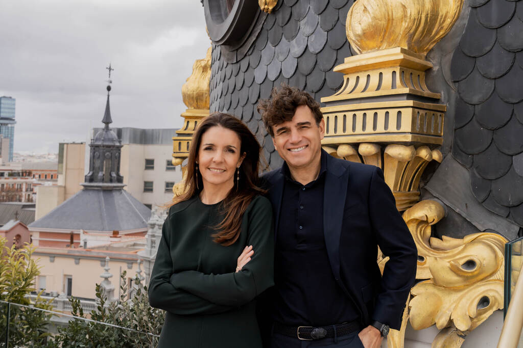 Sandro Silva y Marta Seco, fundadores Grupo Paraguas.