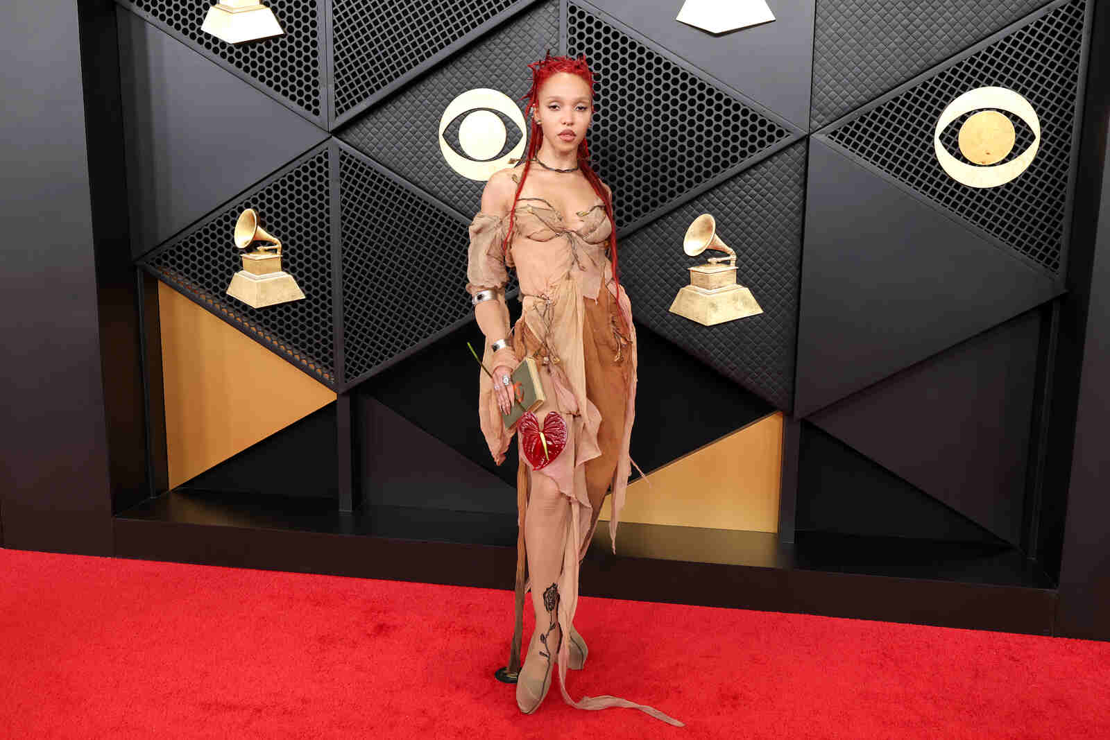 FKA Twigs en los Premios Grammy 2026