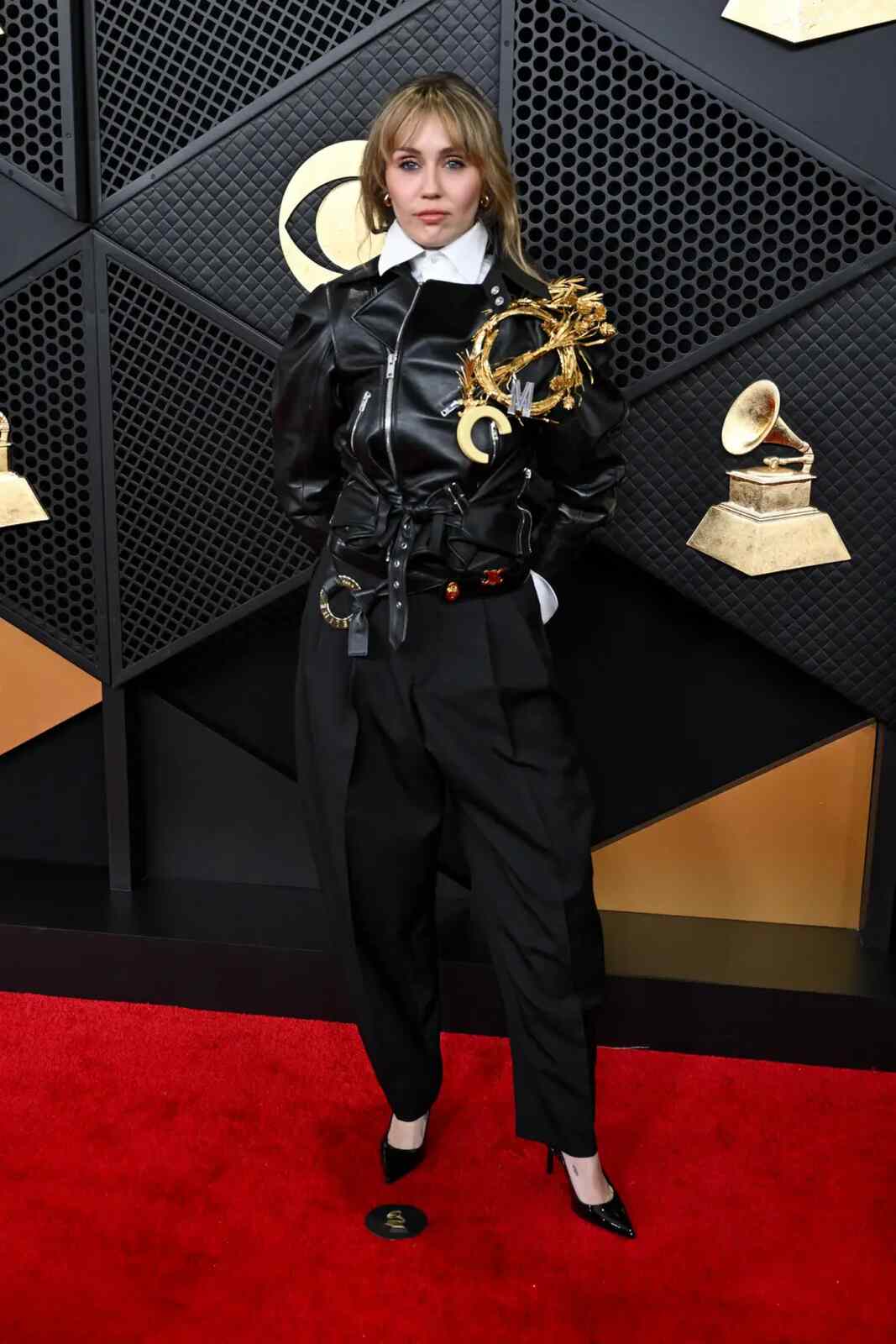 Miley Cyrus posando en los Premios Grammy 2026