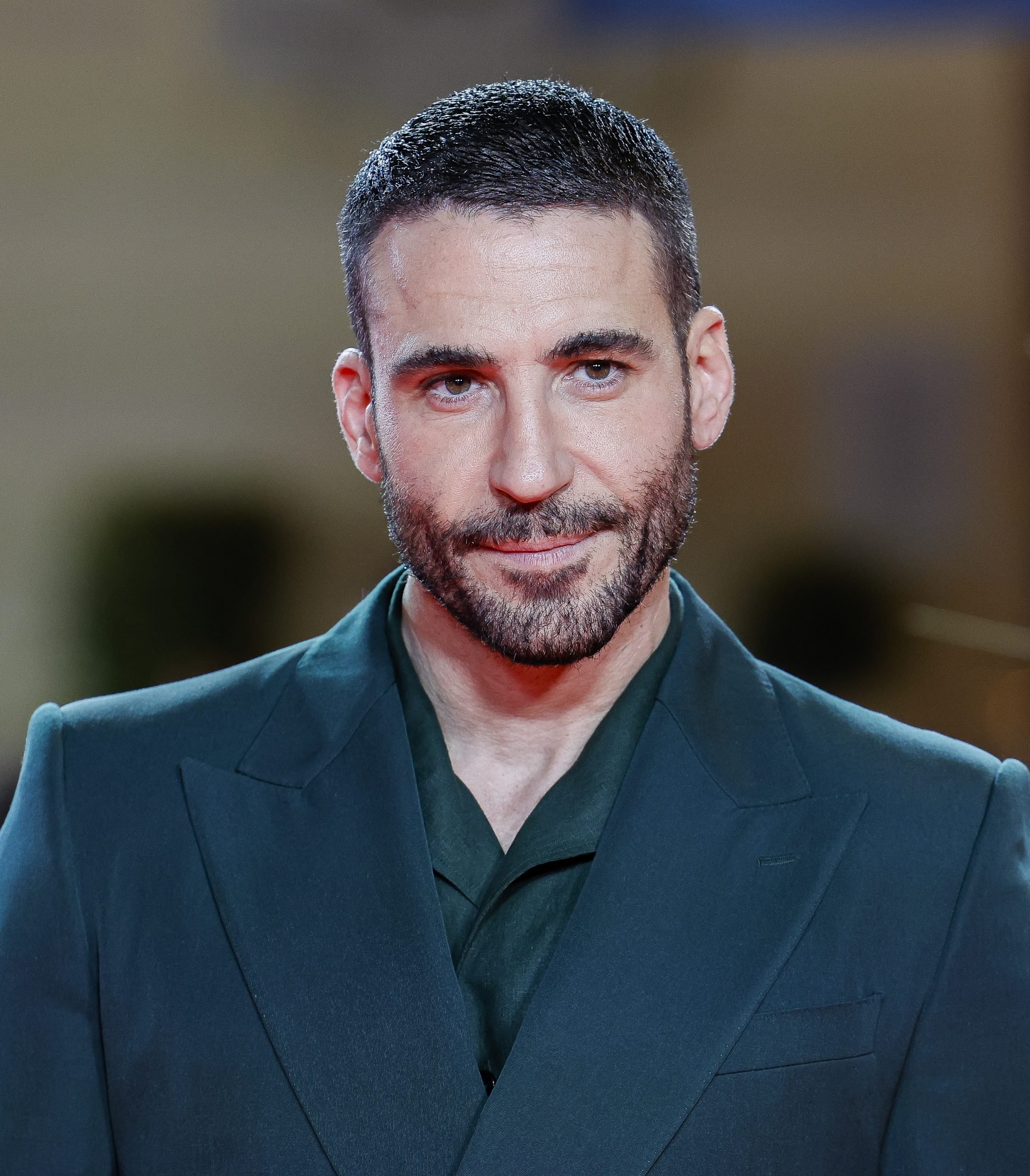 Miguel Ángel Silvestre patrimonio millonario