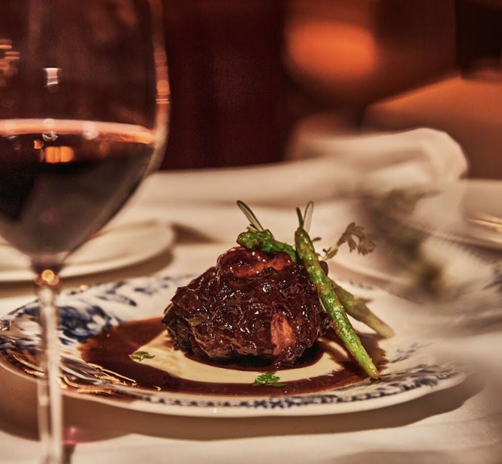 restaurante Madrid, Árdia