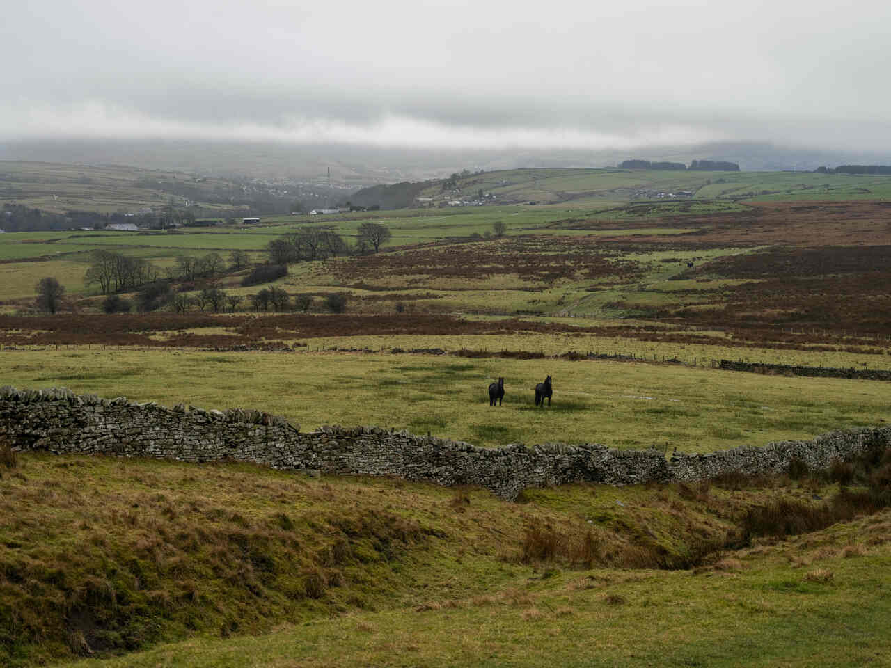 Vive ‘Cumbres Borrascosas’ en la ‘suite’ que recrea el dormitorio de Cathy