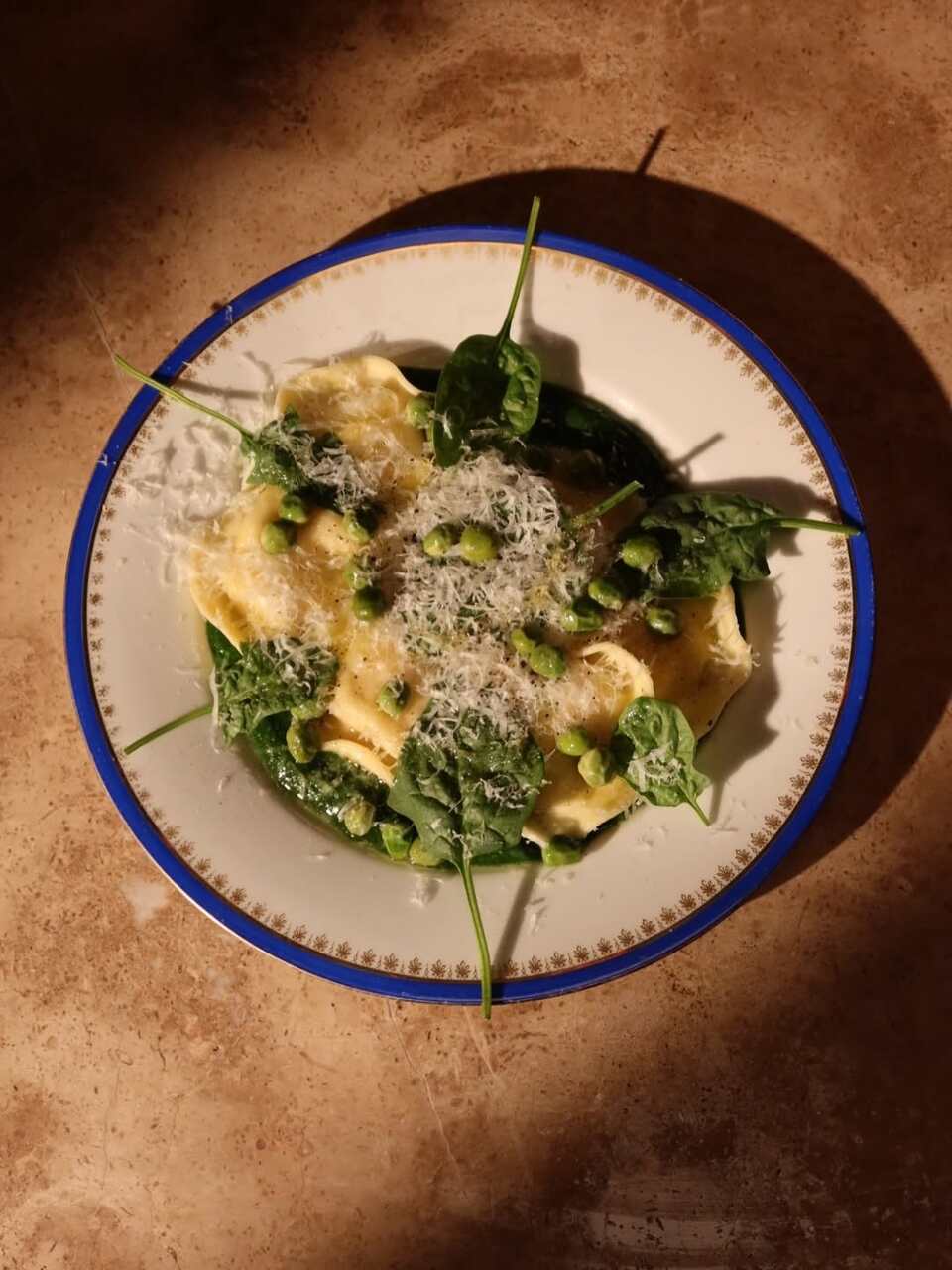 san solterin comida amigas