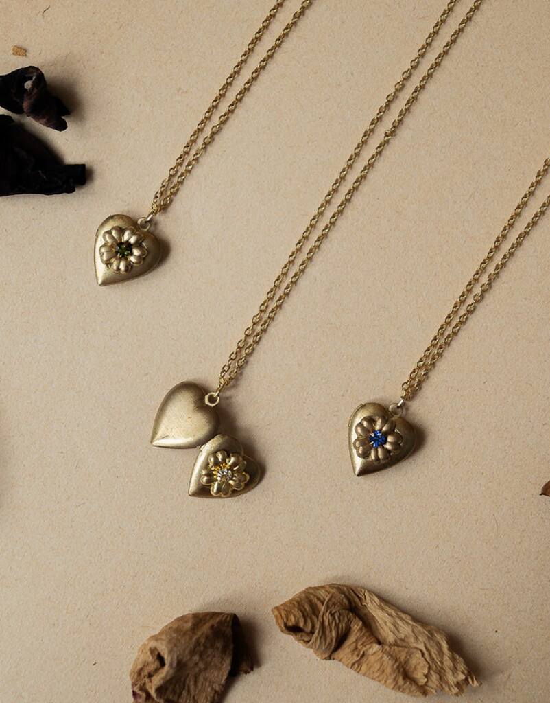 Guardapelo, Cumbres borrascosas