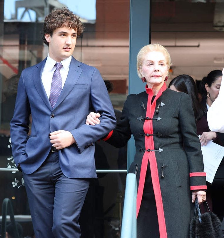 Carolina Herrera, Olimpia Baez