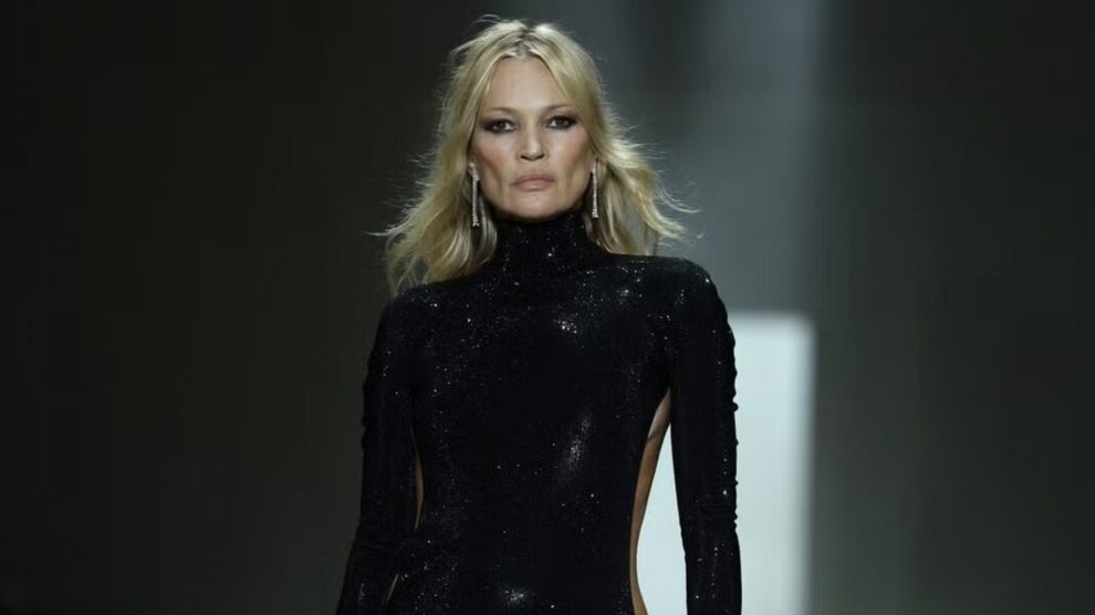 Kate Moss desfilando para Gucci