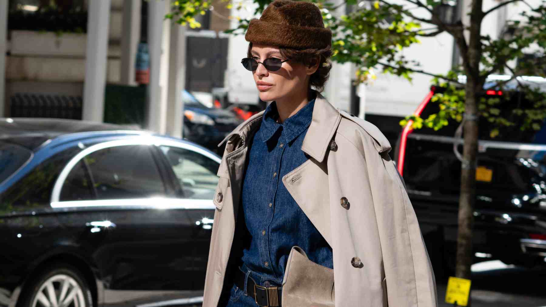 La guía definitiva para elegir el sombrero de la temporada según tu peinado y estilo