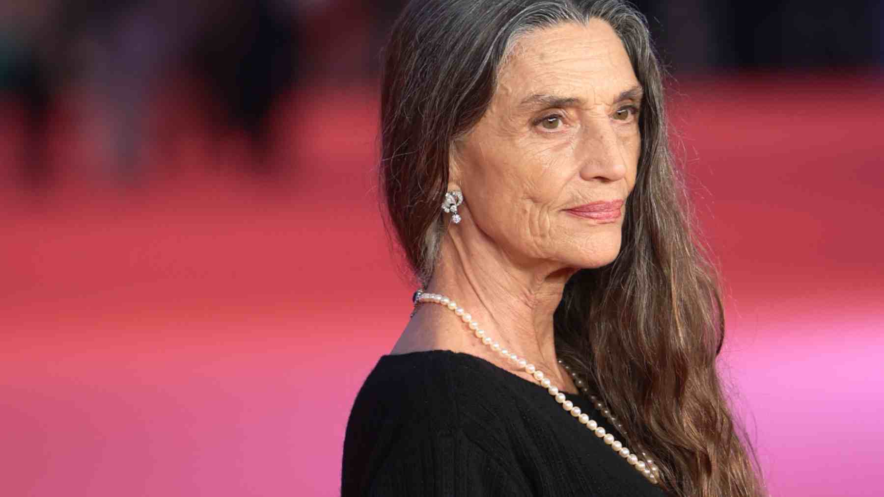 Los cuatro errores que estás cometiendo con tu base de maquillaje a medida que cumples años