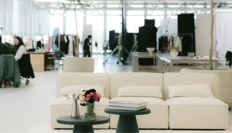 Marta y Amancio Ortega revolucionan Barcelona con un nuevo campus: 164.000 m² de oficinas, talleres…