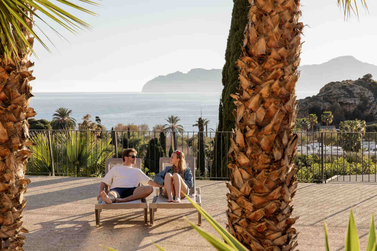 Parece Cerdeña, pero está en Murcia: el rincón de mar y montaña perfecto para esta Semana Santa