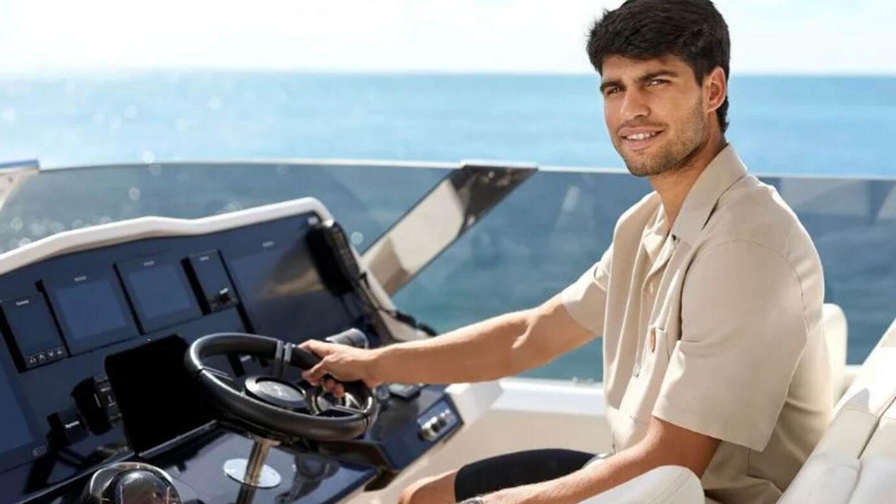 Carlos Alcaraz se compra un yate valorado en 10 millones y supera el de Rafa Nadal