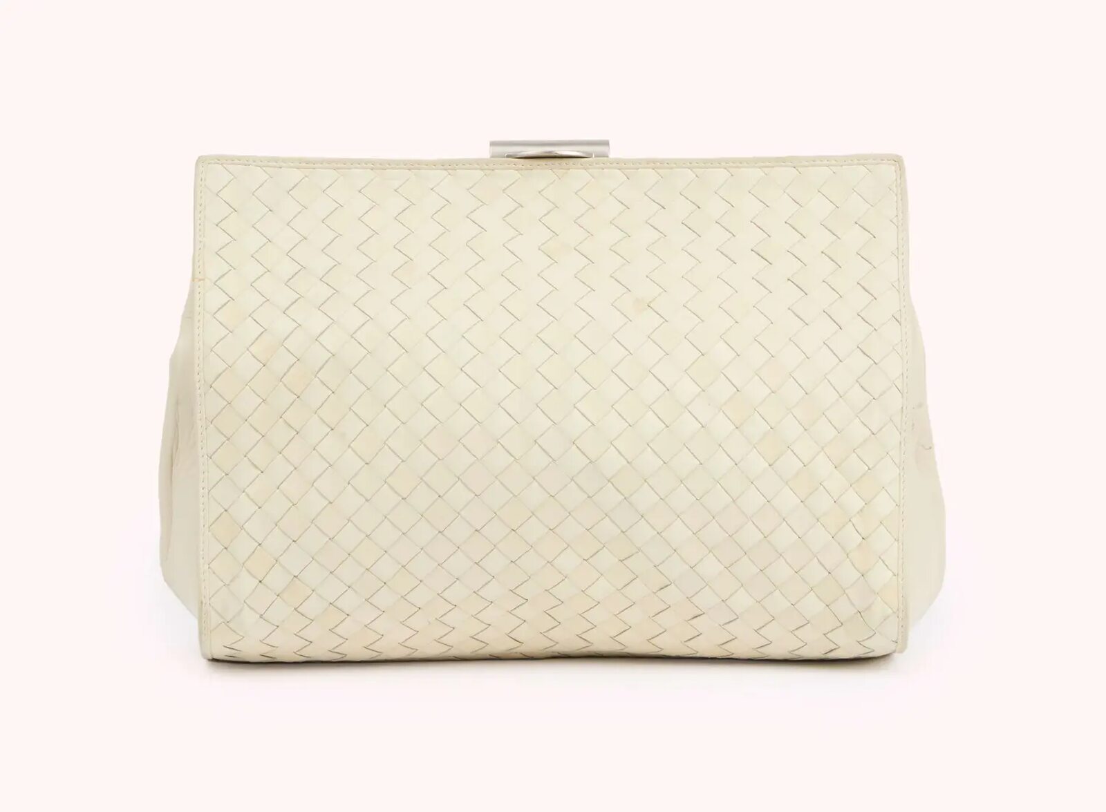 Bolso de Miranda en la serie