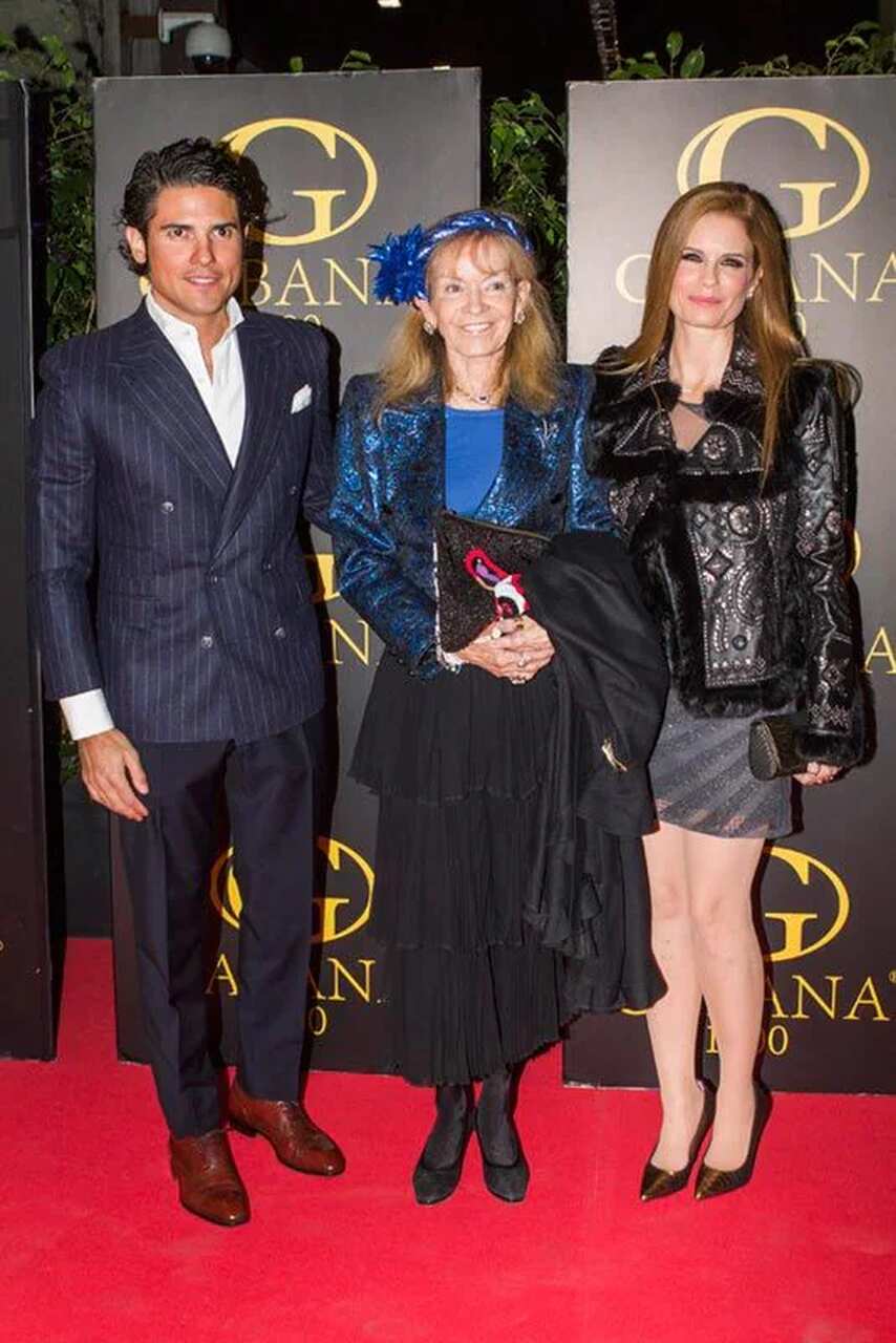 Julián Porras-Figueróa, marido de Olivia de Borbón: «De novios, me presentó a Armani y lancé mi marca»