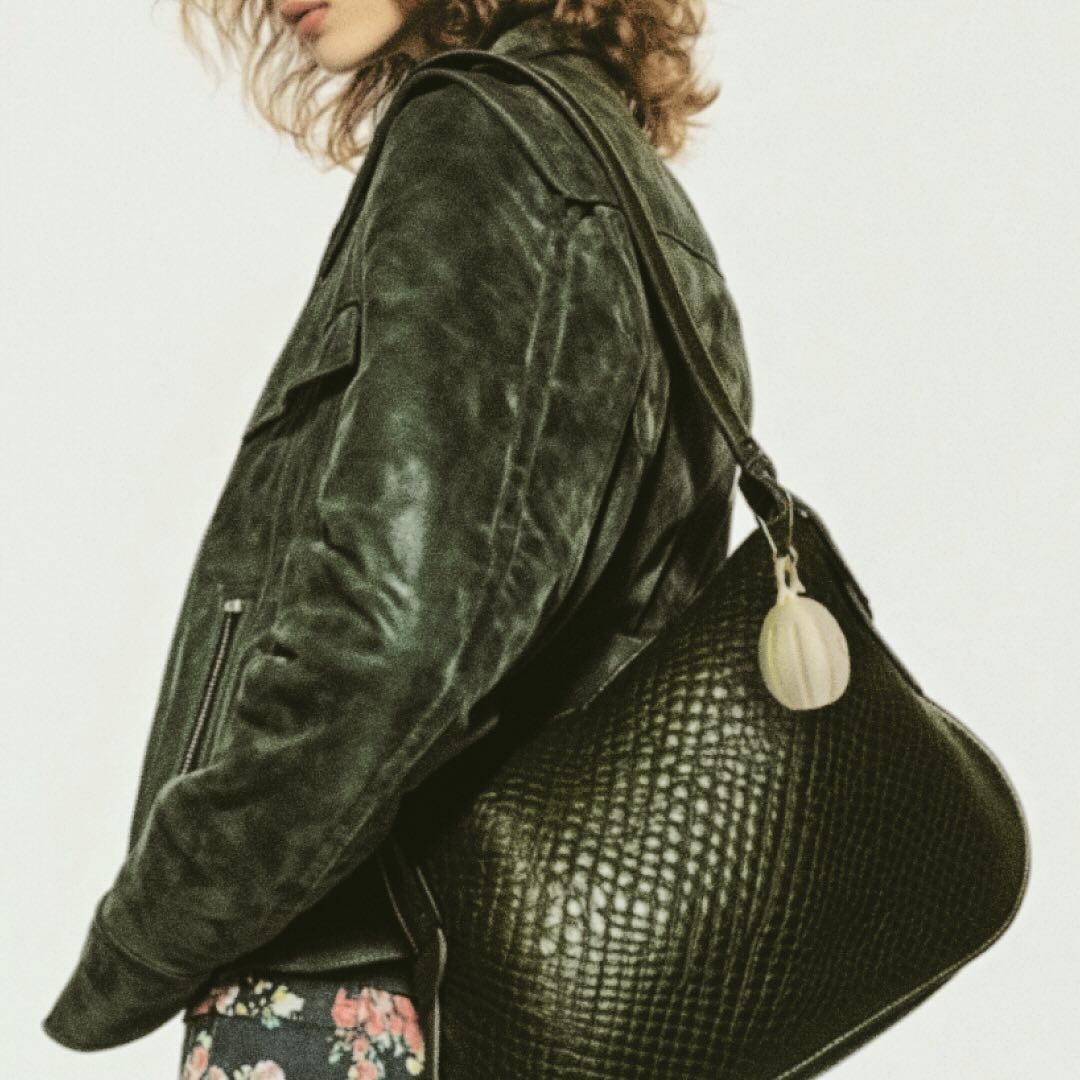 ilia topuria flamaid granada pacifica