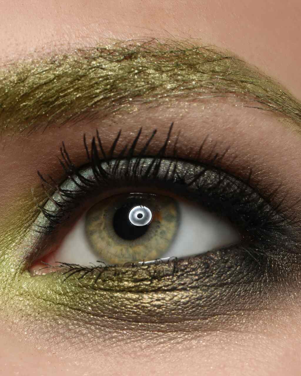 ojos verdes sombras