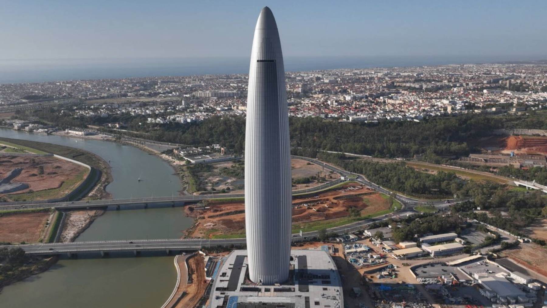 Marruecos inaugura su rascacielos más alto: mide 250 metros y es español