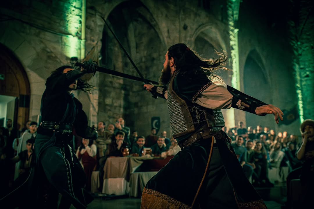 El mayor mercado medieval de Cataluña regresa este fin de semana para recrear la leyenda de Sant Jordi