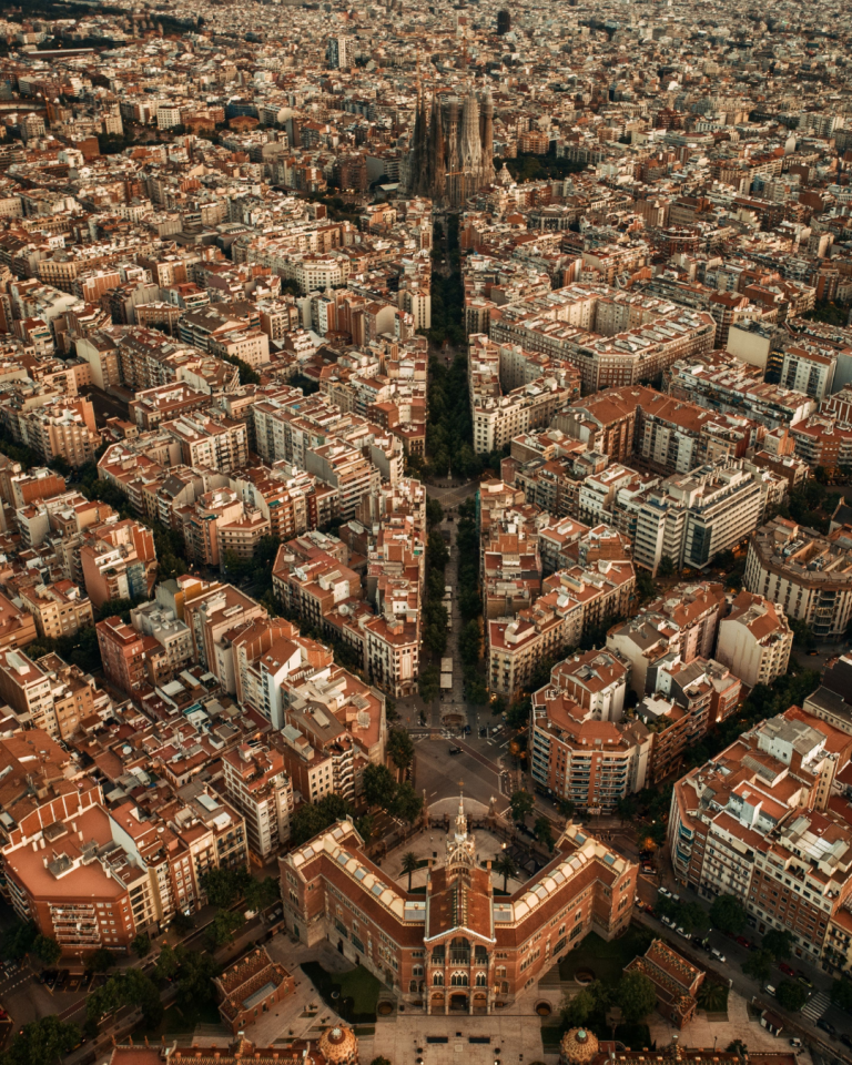 Paseo de Gracia se afianza como epicentro del lujo en Barcelona con ...