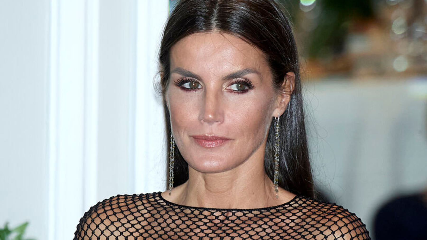 El truco de peluquería para dar volumen al pelo fino como la Reina Letizia: “Nutrirlo sin saturar la raíz”