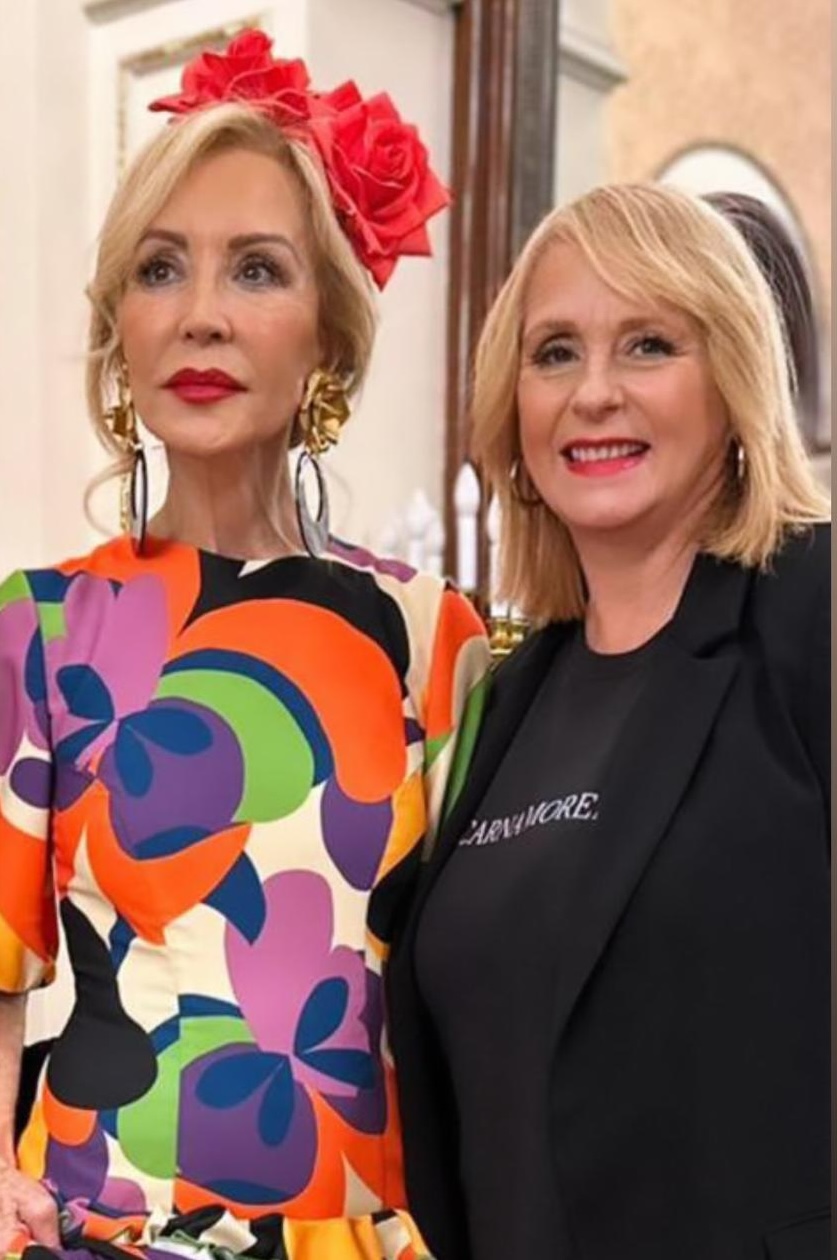 La peluquera de Carmen Lomana en la Feria de Sevilla: «En rostros alargados funciona el recogido bajo»