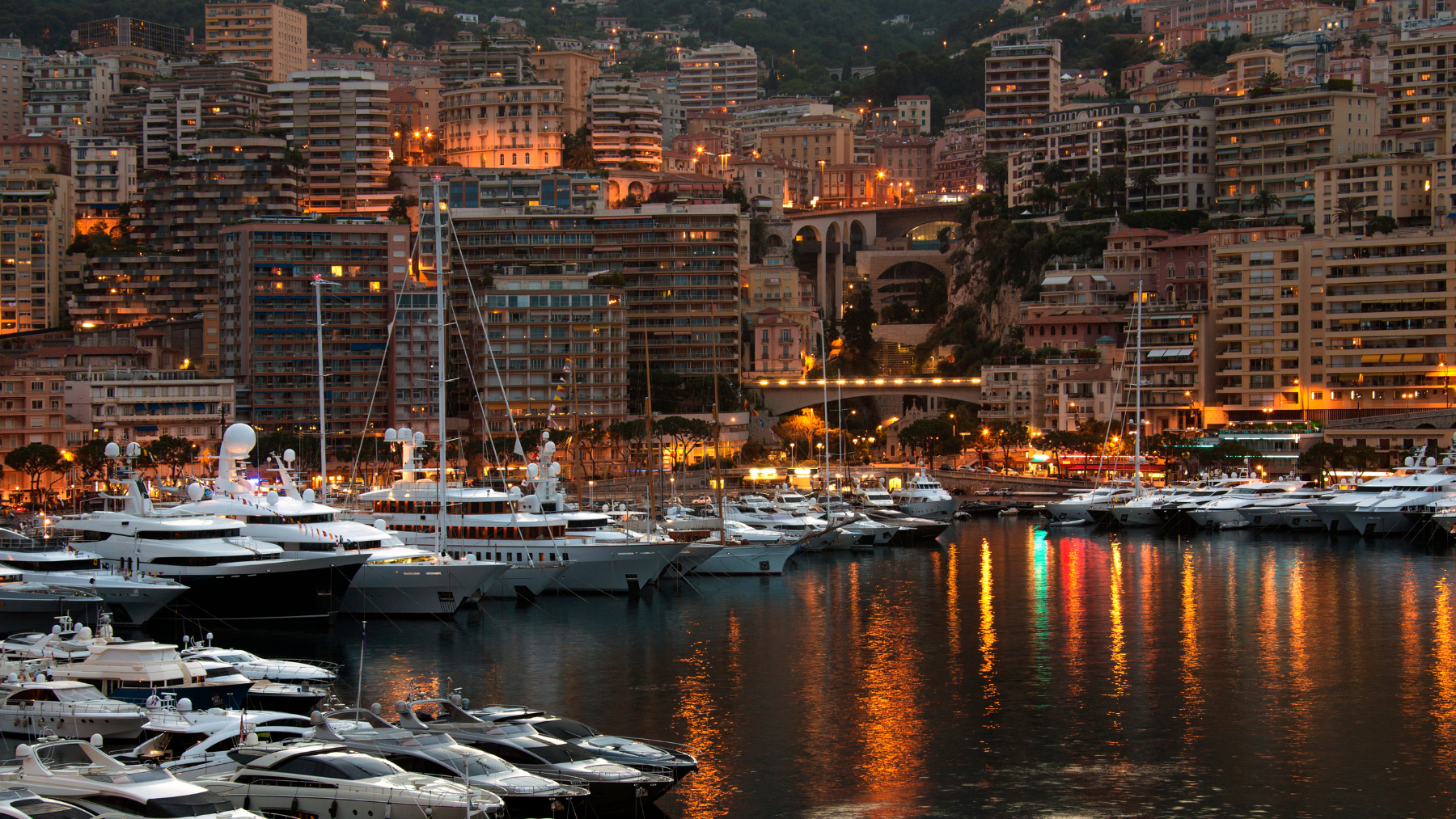 Un magnate ucraniano compra el apartamento más caro del mundo en Mónaco por 471 millones de euros