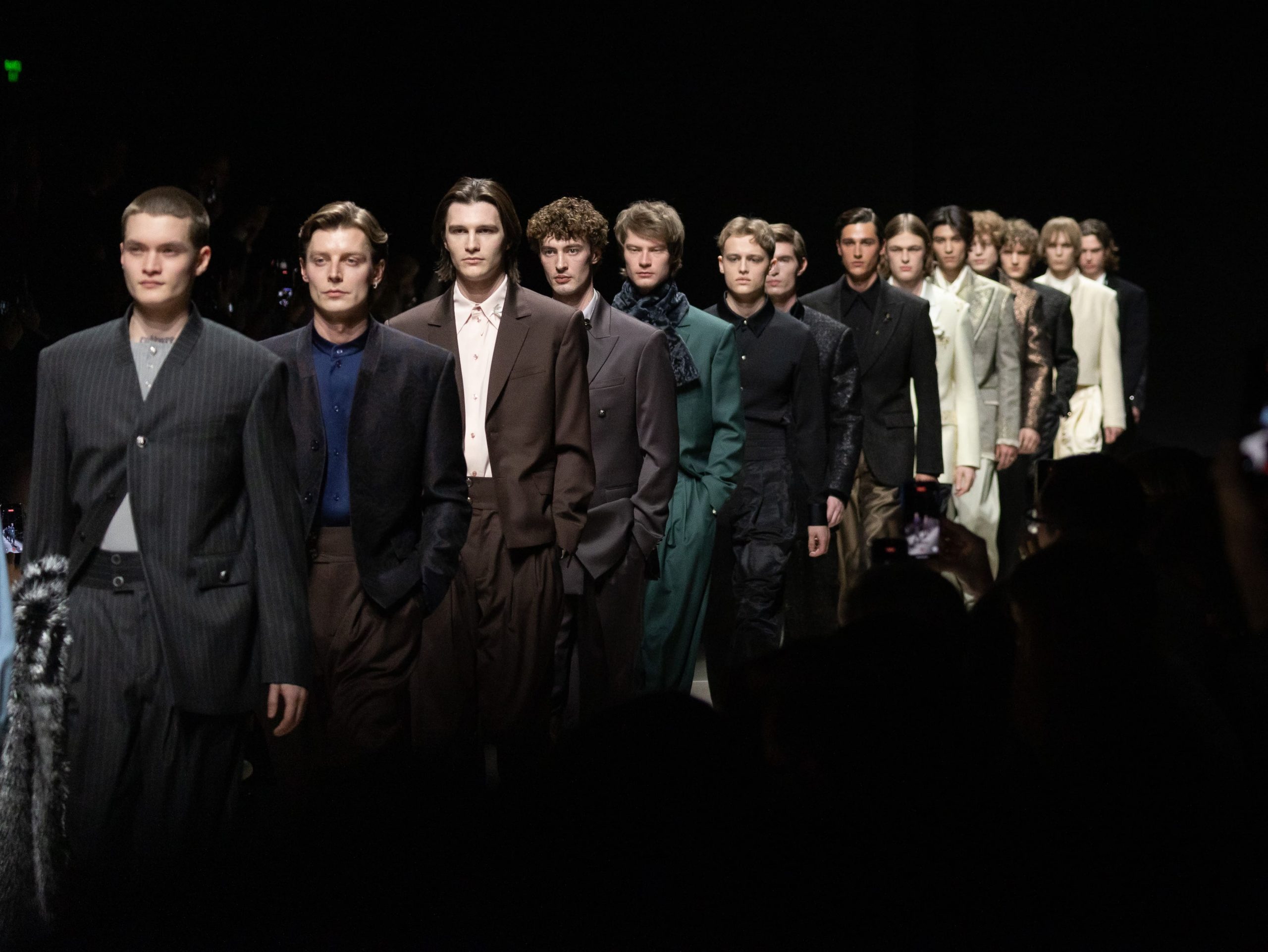 Las oportunidades del diálogo cultural y los nichos de moda en las semanas de la moda