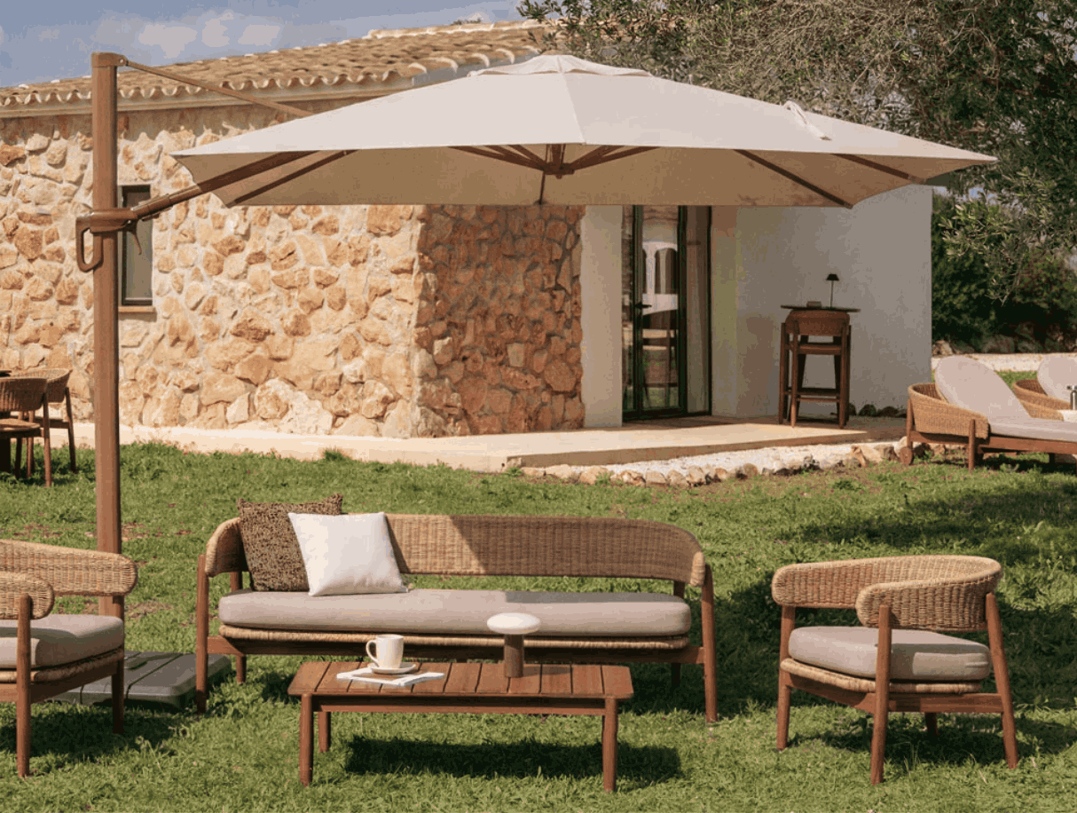Sklum, elegida entre las mejores tiendas de muebles de jardín online en España