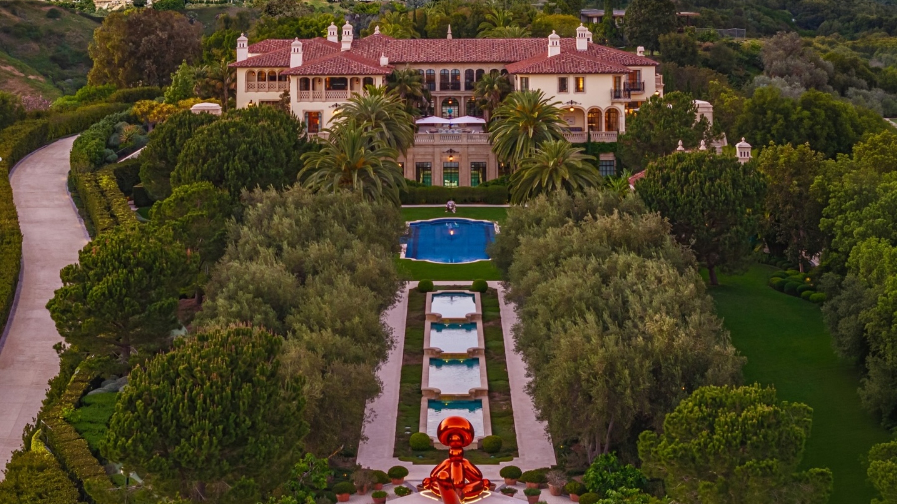 Sale a la venta en Los Ángeles una mansión de 400 millones y podría ser la más cara de la historia