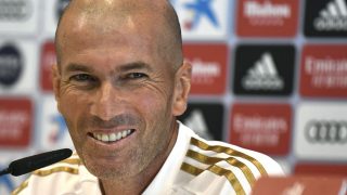 Zidane,-en-rueda-de-prensa-(Getty)