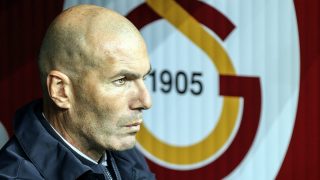 Zidane, durante el Galatasaray – Real Madrid (Getty).