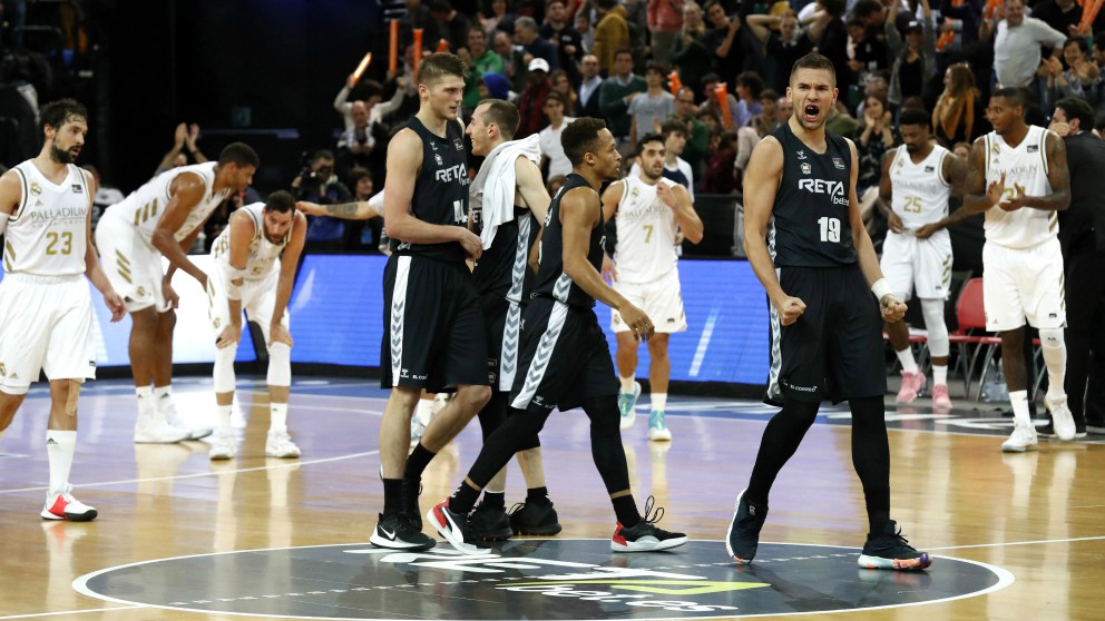 Bilbao tumba al Real Madrid en un regreso de pesadilla para Thompkins