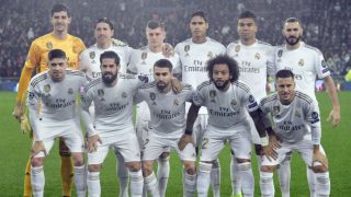 Los jugadores del Real Madrid posan antes del partido contra el PSG. (AFP)