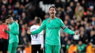 Ramos celebra el empate ante el Valencia. (EFE)