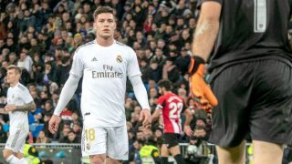 Jovic, durante el Real Madrid-Athletic de Bilbao. (Foto: Enrique Falcón)