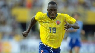 Freddy Rincón, durante un partido con Colombia. (Getty)