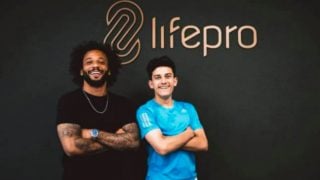 El hijo de Reyes se une a la agencia de representación del Marcelo.