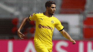 Achraf, durante uno de sus últimos encuentros con el Borussia Dortmund (Getty)