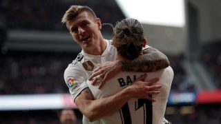 Toni Kroos y Gareth Bale celebran un gol con el Real Madrid. (Getty)