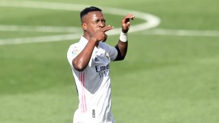 Vinicius celebra su gol ante el Levante. (AFP)