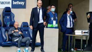 Zidane, durante un partido. (EFE)