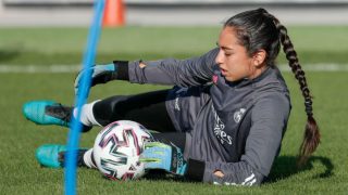 Sara Ezquerro, en un entrenamiento del Real Madrid Femenino. (@realmadridfem)